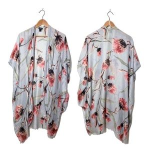 Modena Light Weight Floral Kimono